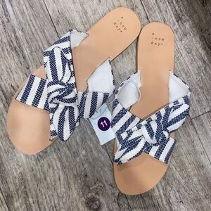 A new day sandals size 11